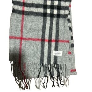Burberry Grey Cashmere Plaid Scarf Made in Scotland Nova Check